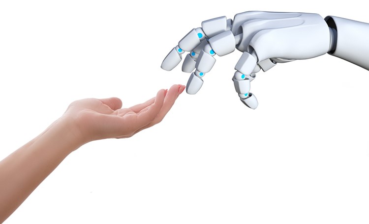 Billedet viser en robothån og en menneskehånd. Det illustrerer at mennesker og "robotter" arbejder hånd i hånd, for at skabe en mere effektiv og hurtigere sagsbehandling. || Connection 3308188 1920