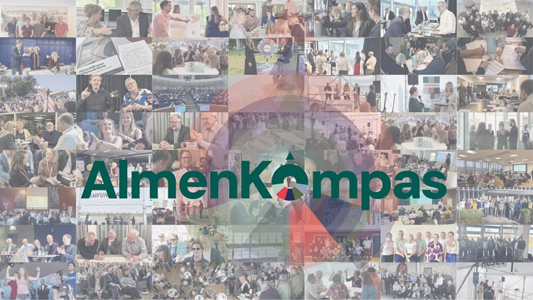 Mosaik af små billeder med et grønt AlmenKompas-logo ovenpå || AK Mosaik Med Logo Domea